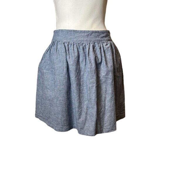 Freeway Chambray Skirt Pockets Back Zip Pintuck Blue Denim Look Size Medium - Picture 1 of 8